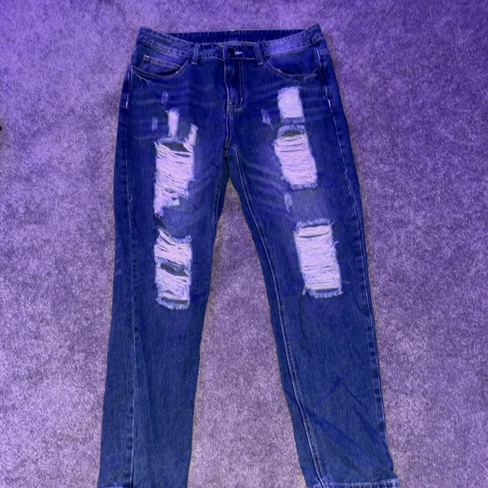 SHEIN Ripped Jeans